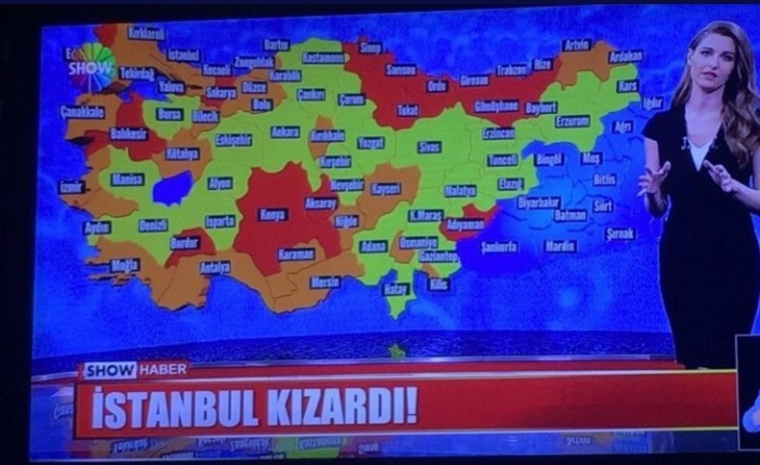 simaypatra's tweet photo. İstanbul bile ziya selçuğun yaptığı ayıptan utandı #öğrencilerölmekistemiyor https://t.co/zIWqAySJWG