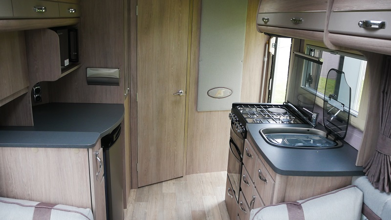 Act now &amp; save £5000 on the 2 berth Auto-Sleepers Broadway EB with FREE premium pack fitted. This compact camper is ready to hit the road when you are. Visit our website today for full details or to book your viewing. ow.ly/5zPM50DMy7L
