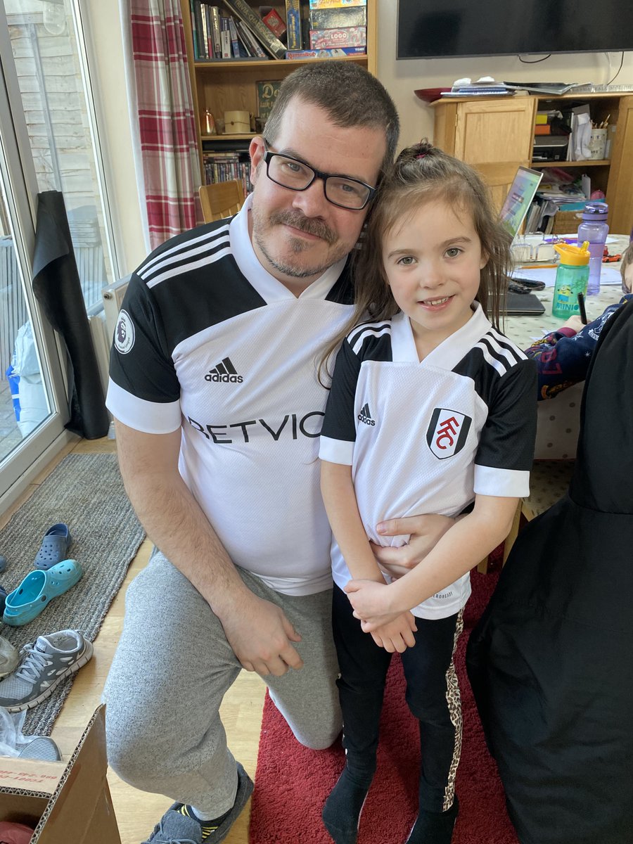 AnSMCSLife's tweet photo. WE WON! And my cousins support Liverpool so I’m really happy! #FFC #FulhamPickle https://t.co/0Ivsqt8C5Z