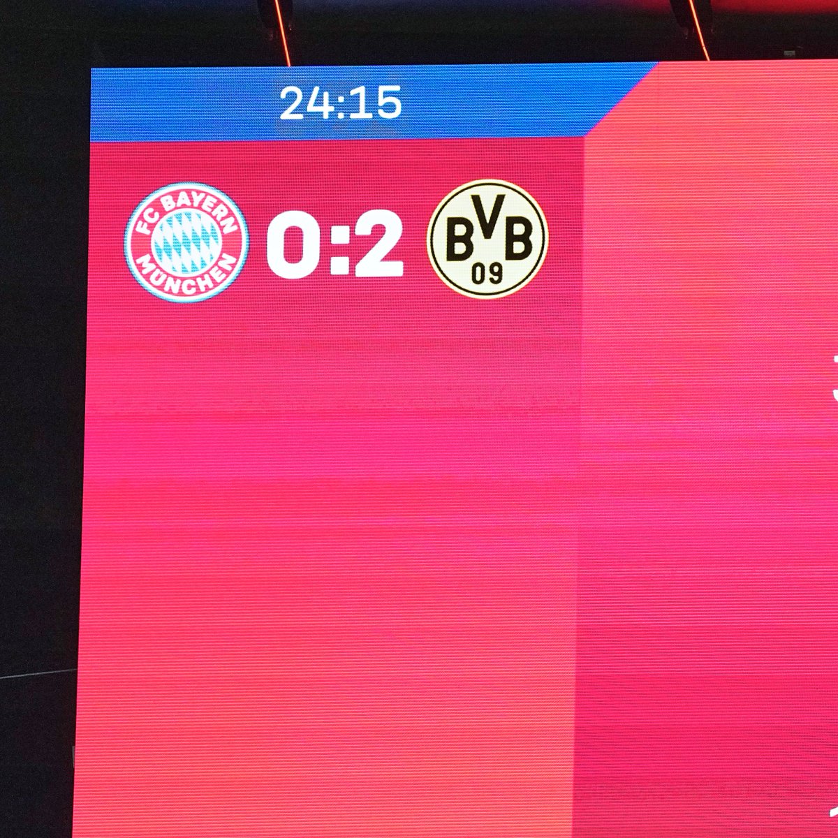 FCBayernUS's tweet photo. How it started                  How it finished https://t.co/HlmzmCKwOL