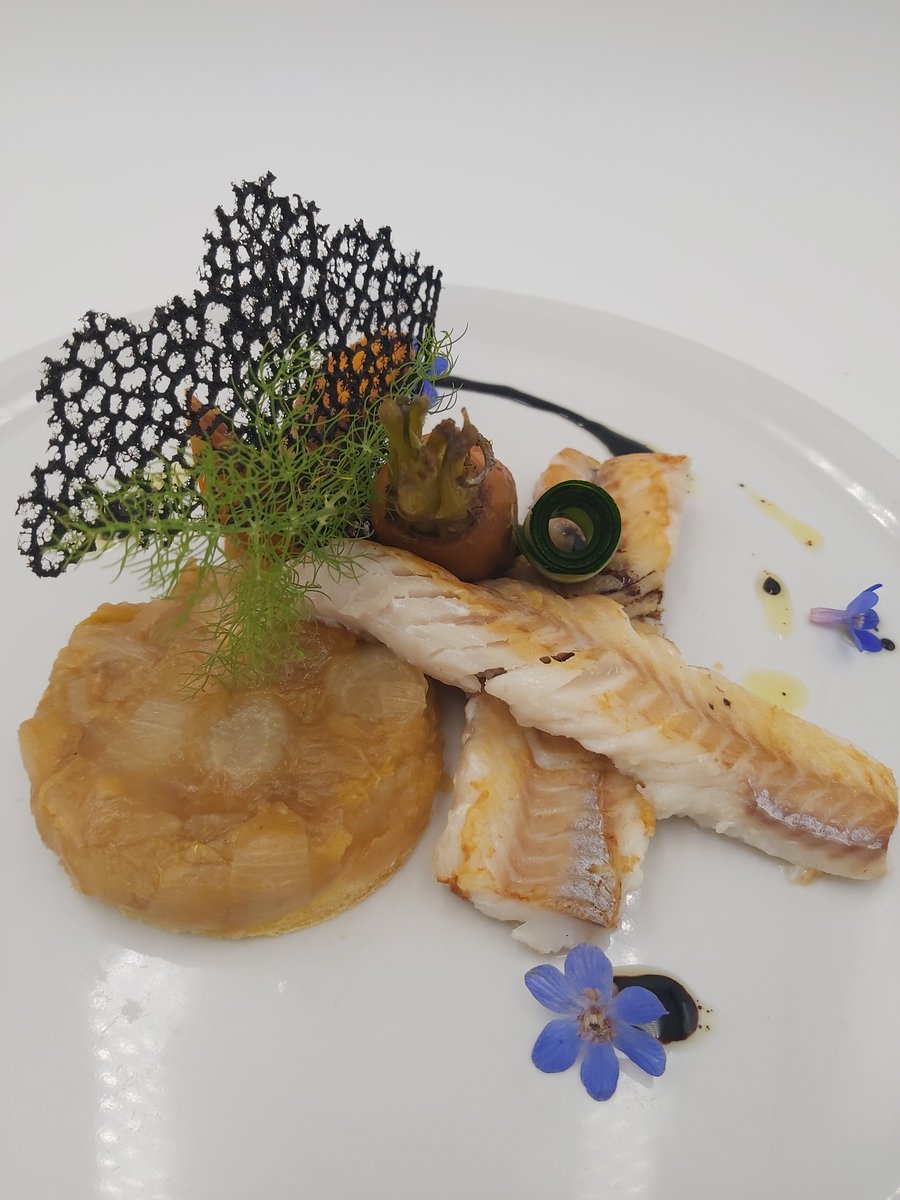 hostellerie11's tweet photo. Venez découvrir le Menu du Moment à emporter pour cette semaine #10 concocté par le Chef de l'Hostellerie des #Corbieres @hostellerie11   #Lagrasse  #restaurant @amarserou https://t.co/55aQxVwtT0