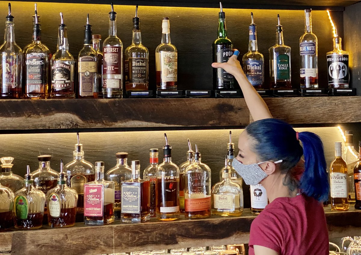 Keep an honest pour, bartender! #WiseChoice <a href="/EBTFMidsouth/">EverythingButTheFood</a> is testing its <a href="/Weigh_Up/">Weigh Up</a> liquor tracking system at the <a href="/kookycanuck/">Kooky Canuck</a> Cordova. <a href="/MBJEllis/">Susan Ellis</a> <a href="/BarBizMag/">Bar Business</a> <a href="/FlatRateGuy/">Brian Edwards</a> 

andywisechoices.com/flat-rate-solu…
