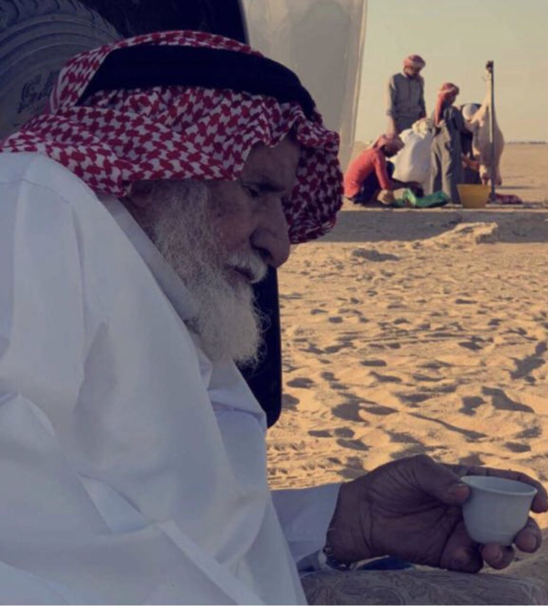 kurbi7's tweet photo. الشيخ حمد بن سالم بن حمد انتقل الى رحمة الله اليوم في المانيا انا الله وانا اليه راجعون https://t.co/IzdDicauVK