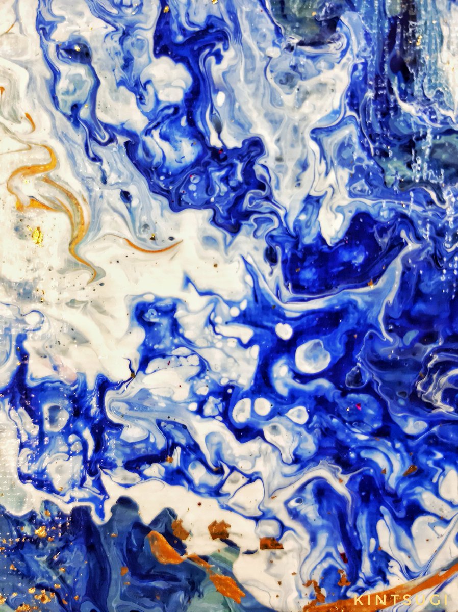 ideasoncanvasph's tweet photo. Kintsugi // Php 2,000 https://t.co/cI025Pnu8K