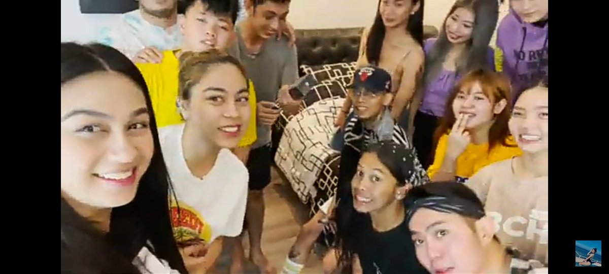 mrmdnl11_'s tweet photo. Ang team na sobrang solid says panuorin ang team na nag tutulungan #teamzebby
@ZeinabHarake11 @skustacleezy16
https://t.co/232hbMGrC3
https://t.co/232hbMGrC3
https://t.co/232hbMGrC3 https://t.co/kXzJsPja3G