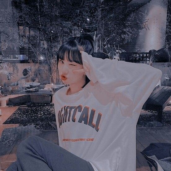 hi . .
mutualan? rt + like
fambest? dm
tq.
eum . . btw ini aku baru main rp di twtt jd msh agak bingung , hehe

see you . . 
#roleplayer #roleplayerindonesia #roleplayerindo #roleplayeraccount