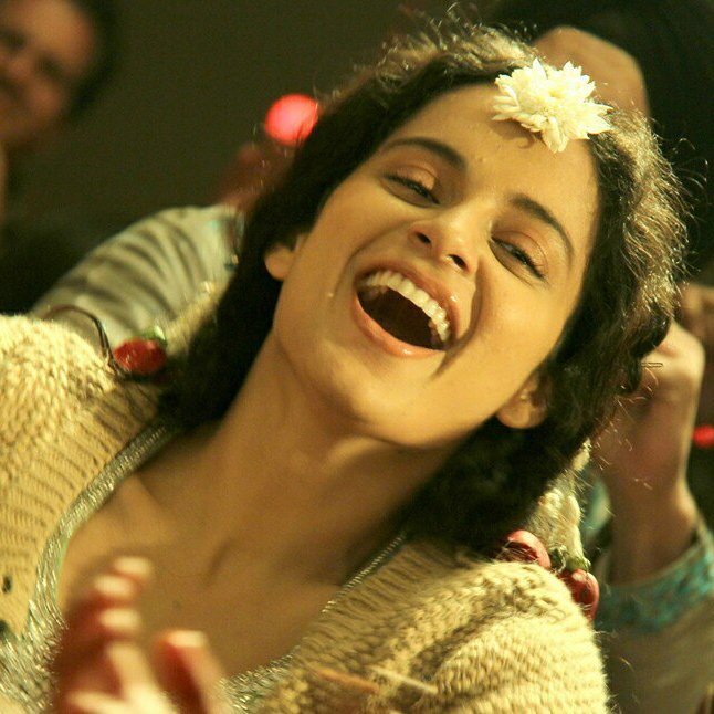 jasmineblue03's tweet photo. This film changed scenario of women centric film..7 YEARS OF QUEEN https://t.co/7h0IxAED1X