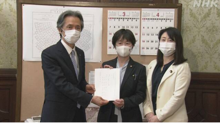 hazukinotaboo2's tweet photo. [日本版PPP法案] 3月5日、時短協力金“事業規模に応じて支給を” 国民民主党が法案提出 https://t.co/DcrrARbLfA 新型コロナウイルス対策を巡り国民民主党は営業時間の短縮要請などに応じた事業者に事業規模に応じて給付金を支給するための法案を国会に提出した。日本版PPP法案とのことです。 https://t.co/FG7ix1GSVT