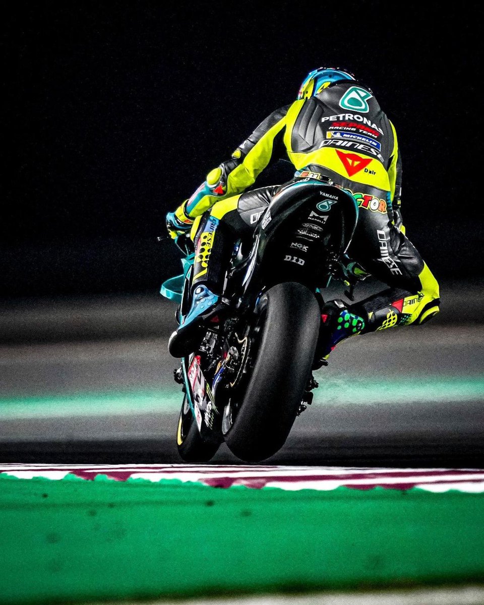 ValeYellow46's tweet photo. Losail circuit, Qatar
MotoGP test, day1
📸 @GigiSoldano @FAlex79 https://t.co/8Ul0DQ9tza