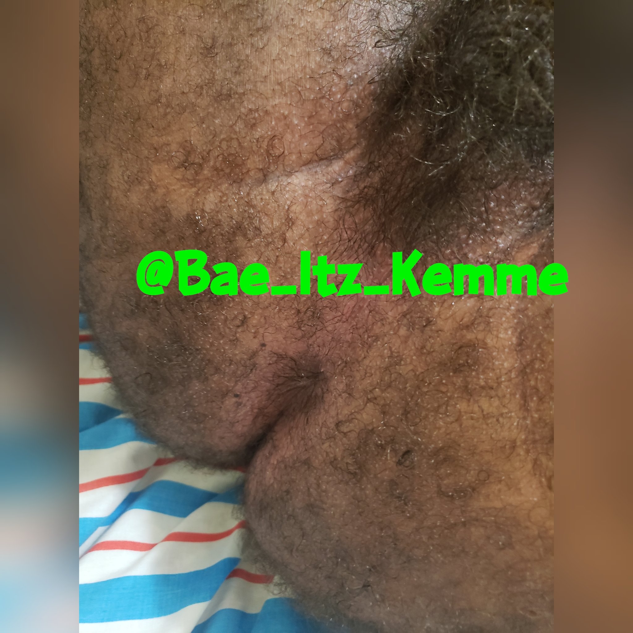 1 pic. Fresh out the shower ??? @kevon_kid @bartenderjfc https://t.co/SN94O50AZf