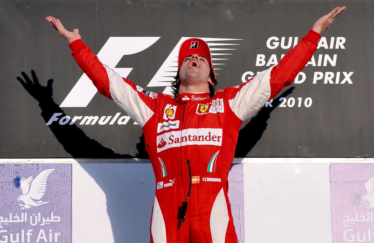 F1_MV1's tweet photo. Imagina tener solo 2 mundiales, pero aún así tener a todos los guiris rabiando de ti día sí día también. Les duele que aunque sus ídolos ganasen, todos le den más valor a lo que hizo este tipo. Desde Prost, Senna y Michael es lo mejor que la F1 ha visto, y eso les escuece mucho https://t.co/IpXHYFG7XW
