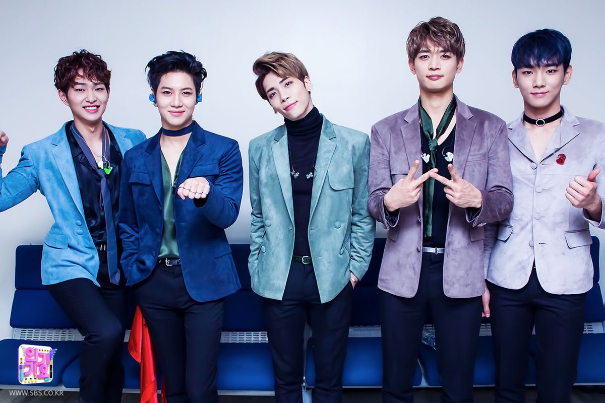 ruuuumi581's tweet photo. SHINeeはシャヲルの誇りです💎
3/3 Show Champion #DontCallMe1stWin
3/4 Mカ
#DontCallMe2ndWin
3/6 쇼! 음악중심 #DontCallMe3rdWin
3/7 인가
#DontCallMe4thWin
#동콜미1등이당 #돈콜미 #Dont_Call_Me
#샤이니 #SHINee
#ONEW #JONGHYUN #KEY #MINHO #TAEMIN
#온유 #종현 #키 #민호 #태민 https://t.co/9AxIOIWNlm
