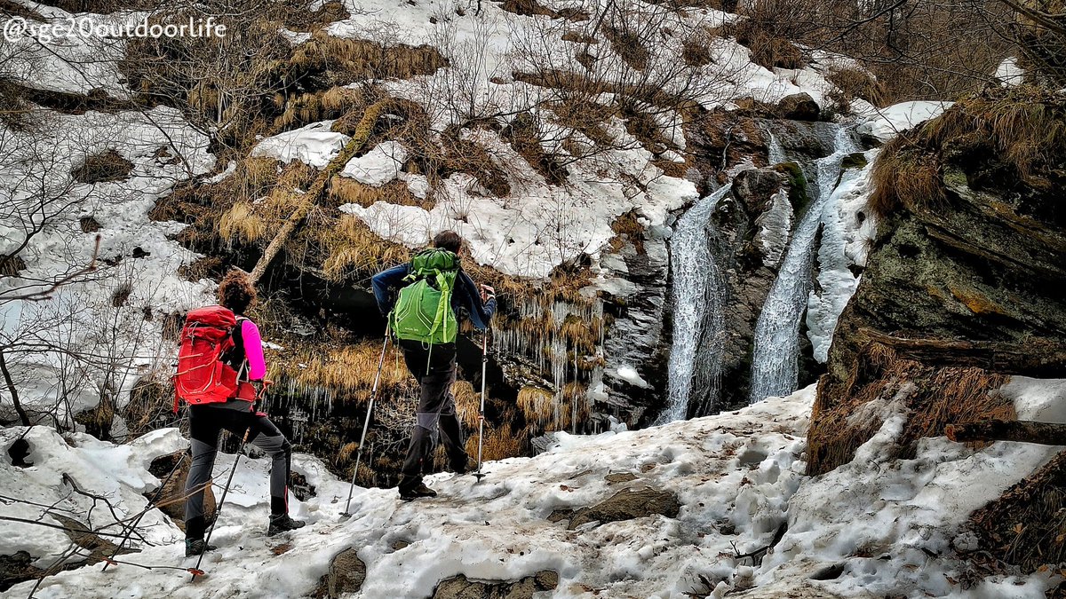InfoSge20's tweet photo. Inverno che va, primavera che viene...
#outdoorlife #nevediversa #lettheoutdoorbeyourcure #guidaescursionistica #latuaguidaoutdoor #trekkinginvernale https://t.co/0zpSZzp068