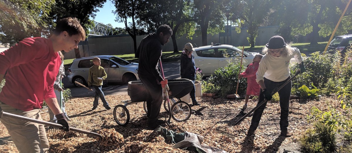 Want to organize cultural events in our parks, or learn  about community solar cooperatives? Join our Health and Environmental Justice Action Circle! Thurs, March 11, 6:30pm via Zoom. Email elliel@wsco.org for details!
#WestSideProud #StPaul #Gardens #Parks #PublicSpace