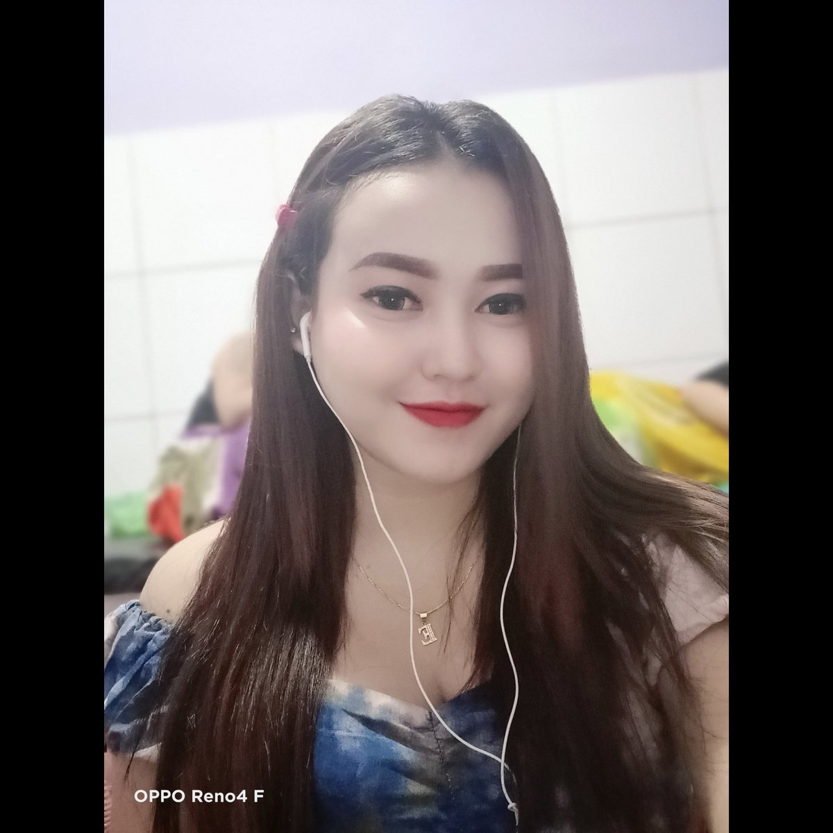 nonelyshaaa tweet picture