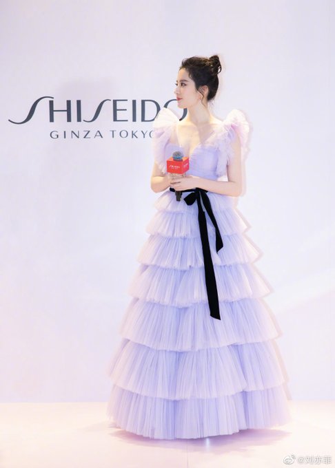 Yifei's Sina ม.ค.-เม.ย. 2564 Ev4b_3SUcAAdiRF?format=jpg&name=small