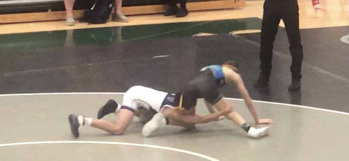 DondraHarrison's tweet photo. Austin took 6th at Regionals and wrestled the best he had all season ππ» Devon is State bound after taking 1st ππ» So PROUD of the Both of Them!! #wrestling #VictoryTrained #victorywrestling https://t.co/eQ9AuwyGXG