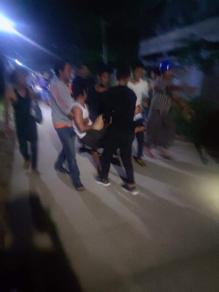 TW//Blood&amp; Gunshots 
Military terrorists tried to set up an  invasion camp at WaiBarGi Hospital in North Okkalapa Tsp,Yangon tonight. When residents not let them deploy at Hospital, they shot ramdomly &amp; a civilian got injured.(8:00p.m)

R2P 

#WhatsHappeningInMyanmar
#Mar7Coup
