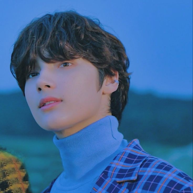 PRODUCERPSH's tweet photo. @TXT_members my huening! I love you so so much! I will always support you, I'm always here for you to love and appreciate you! you are the best gift to me, words can't express how much you mean to me and how much I'm proud of you! I love you so much, stay safe huening 💗 https://t.co/OqJOiUbM5U
