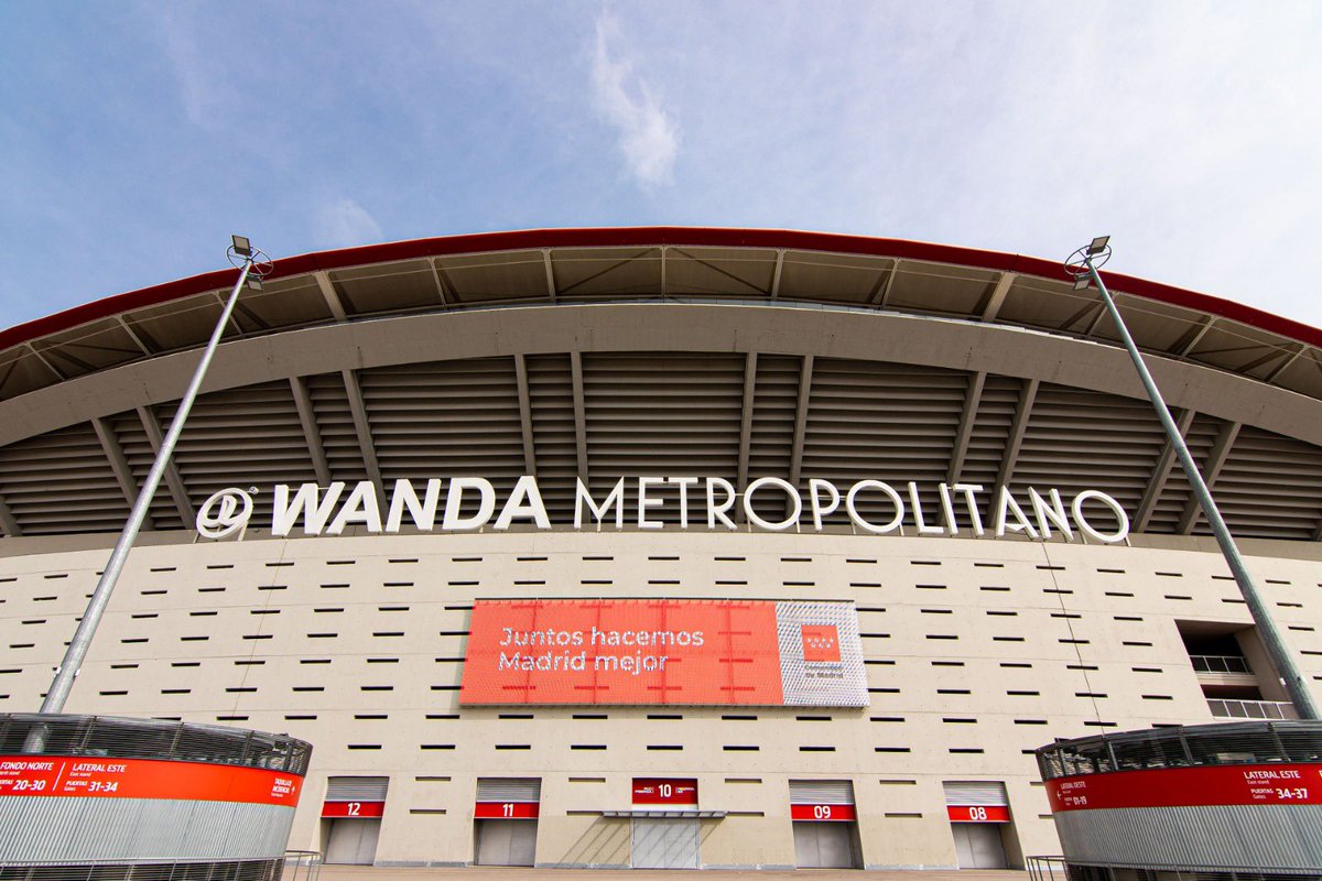 VisitMadrid_es's tweet photo. Volverás a la @ComunidadMadrid. 

Gracias, @Atleti por llevar nuestro mensaje al @Metropolitano. 

#JuntosHacemosMadridMejor 
#TogetherWeMakeMadridBetter https://t.co/ep633W5wNi