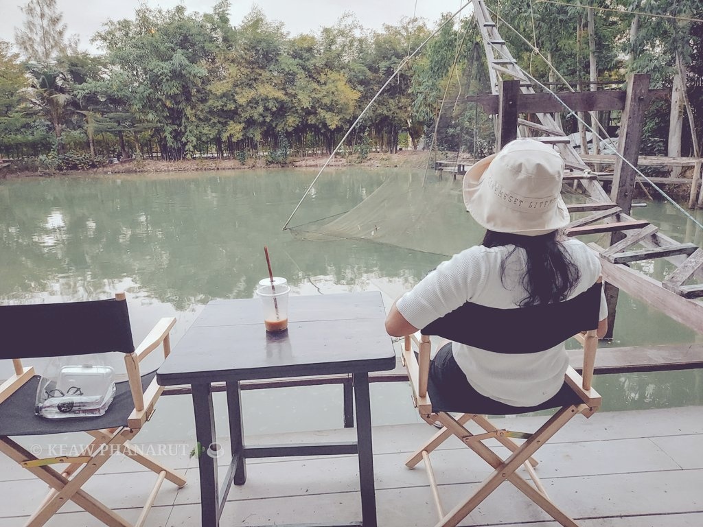 BKatemii's tweet photo. กูไม่ไว้ใจใครทั้งนั้นแหละ เพราะทีผ่านมา กูก็โดนหักหลังมาตลอด 😓

#แคปชั่น #แคปชั่นโดนๆ #แคปชั่นอ่อย #แคปชั่นกวนตีน #คําคมดีๆ #คำคม #ความรู้สึก #แคปชั่น2021 #ประโยคแซ่บแคปให้ด้วย #แคปชั่นเสี่ยว #แคปชั่นโสด #ประโยคนึงสะดุ้งทั้งไทม์ไลน์ https://t.co/N8vERjc46x