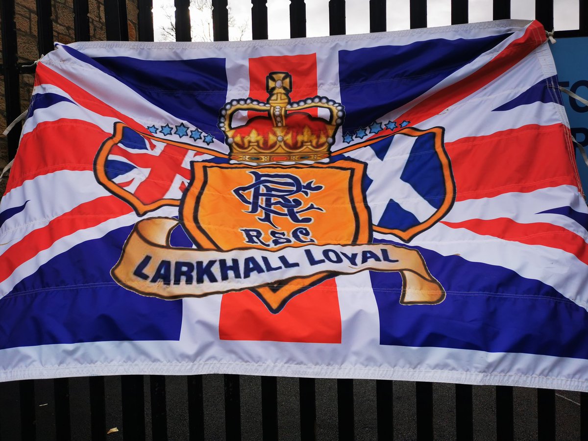 LarkyLoyal1978's tweet image. The flag from the plane is home