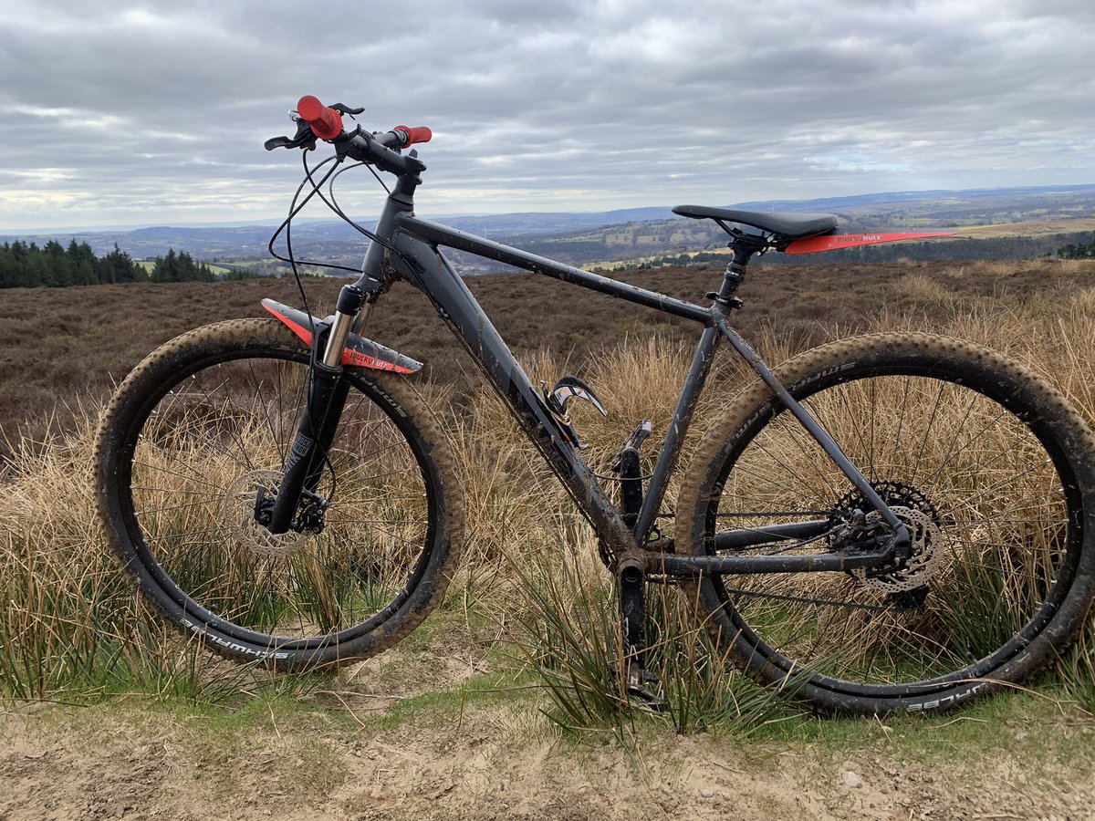 _hayward's tweet photo. A couple of photos from yesterday‘s Ride, 12 miles completely off road in the bag. Boy wonder was aching slightly this morning when he got up 😂🤣🏔🏔🏔 #NeverGiveUp #MentalHealth #SpringIsUponUs #KeepingFit @babe677 https://t.co/abqB0VO3rQ