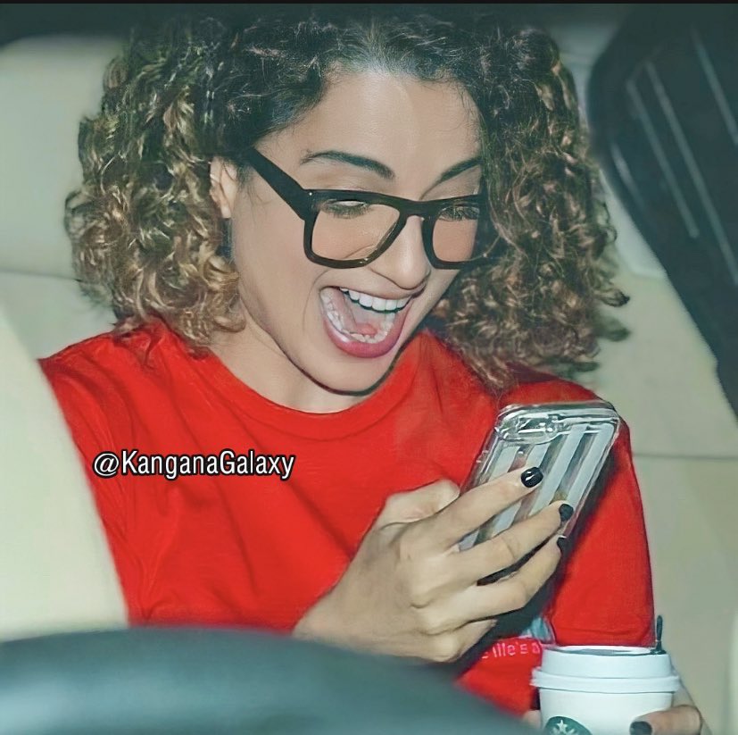 Beingrealbeing's tweet photo. Not any verified accounts not any PR ( yes we fans are Kangana’s PR ) not any paid trend, still we #KanganaRanaut fans managed to do successful trend in twitter today

That’s call true fans love♥️♥️

7 YEARS OF QUEEN https://t.co/vhbVugXHmJ