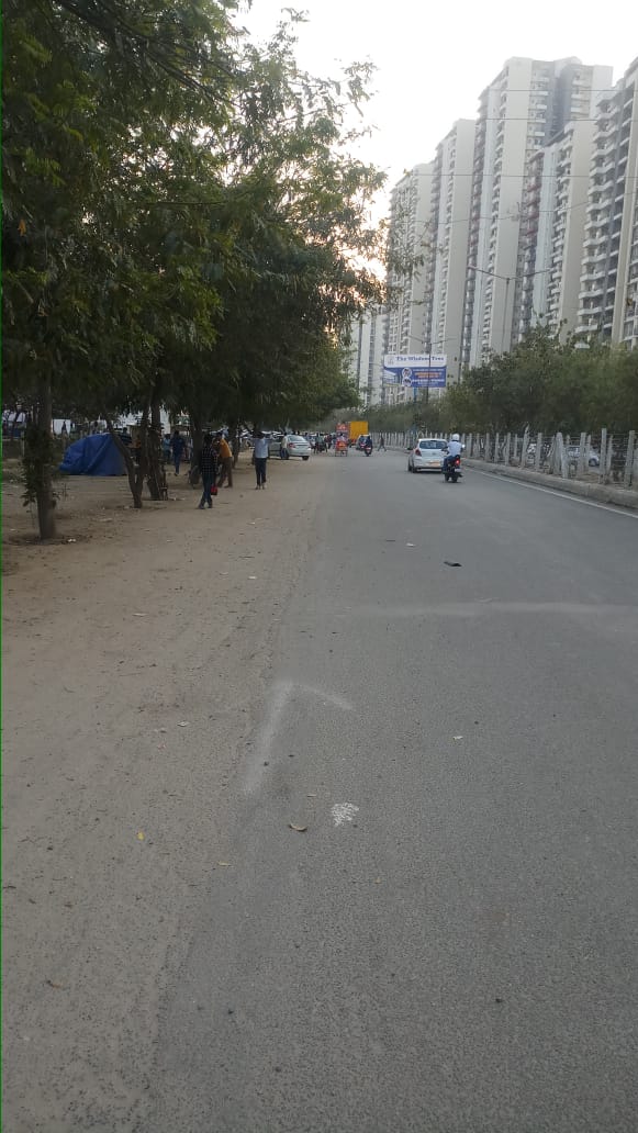 SHObisrakh Central Noida tweet media