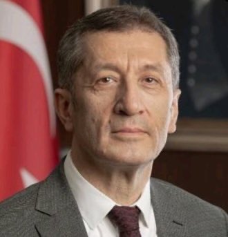 Alaina276's tweet photo. Ben bu ikisi arasında bir fark göremiyorum. İkisi de öğrenciler tarafından nefret ediliyor.
 #öğrencilerölmekistemiyor https://t.co/KnyM17biUk
