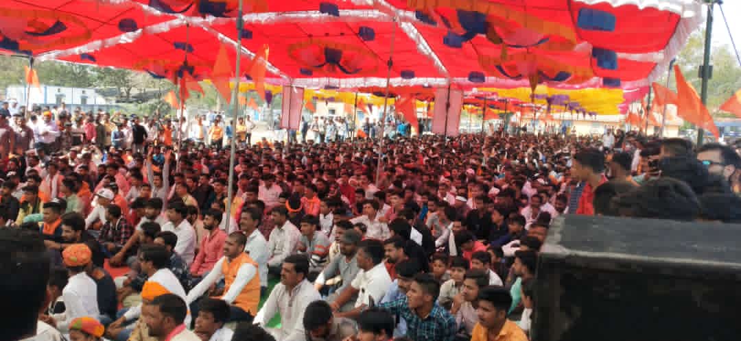 आरक्षण के विरोध में इंदौर ज़िला के हतोद तहसील में आम सभाओर रेलीनिकाली गयी      श्री राष्ट्रीय राजपूत करणी सेना मध्यप्रदेश