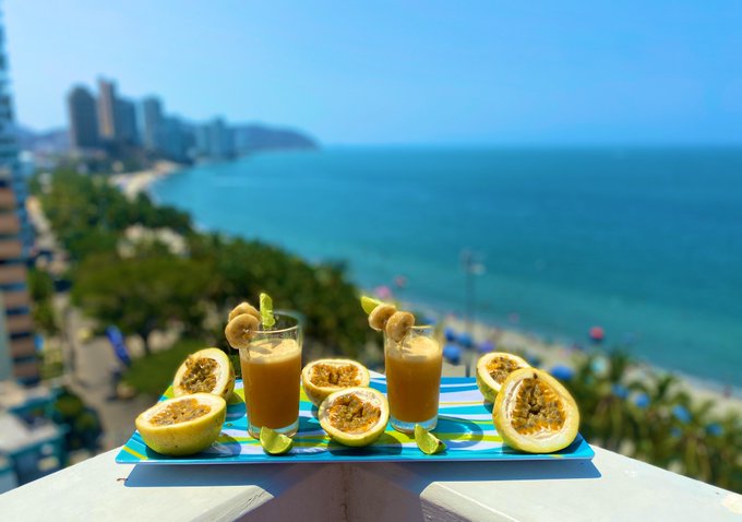 Good morning ☀️  To start a good day, I made a Natural maracuya juice for my LOVE @Mikeangeloxxx and<a href="/tag/iloveyou"class="tags"><span>#iloveyou</span></a><a href="/tag/sun"class="tags"><span>#sun</span></a><a href="/tag/beach"class="tags"><span>#beach</span></a>
