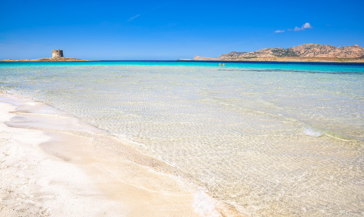 SardegnaG's tweet photo. Anche per l'estate 2021 la Pelosa di Stintino resterà a pagamento e a numero chiuso #marfe #spiaggia #restrizioni
https://t.co/2685nL0735 https://t.co/sA0pQ2w6Cw