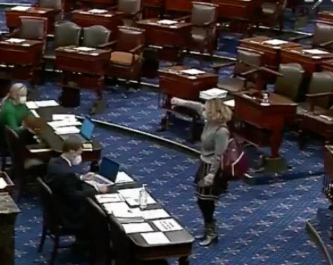 ListenToUsJoe's tweet photo. @SenatorSinema Shame on you https://t.co/qcN1YeZnrF