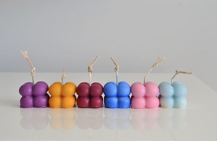 CandlesToi's tweet photo. Herkese merhaba! El yapımı %100 soyadan elde edilen  bitkisel mumlarımızla karşınızdayız. Detaylı bilgi için bize yazabilir, sipariş oluşturmak için biodaki shopier linkimize tıklayabilirsiniz🥳
#mum #soyamum #candle #soyawax #soya #bubble #candlemaking #candlelovers https://t.co/heBVocqWcS