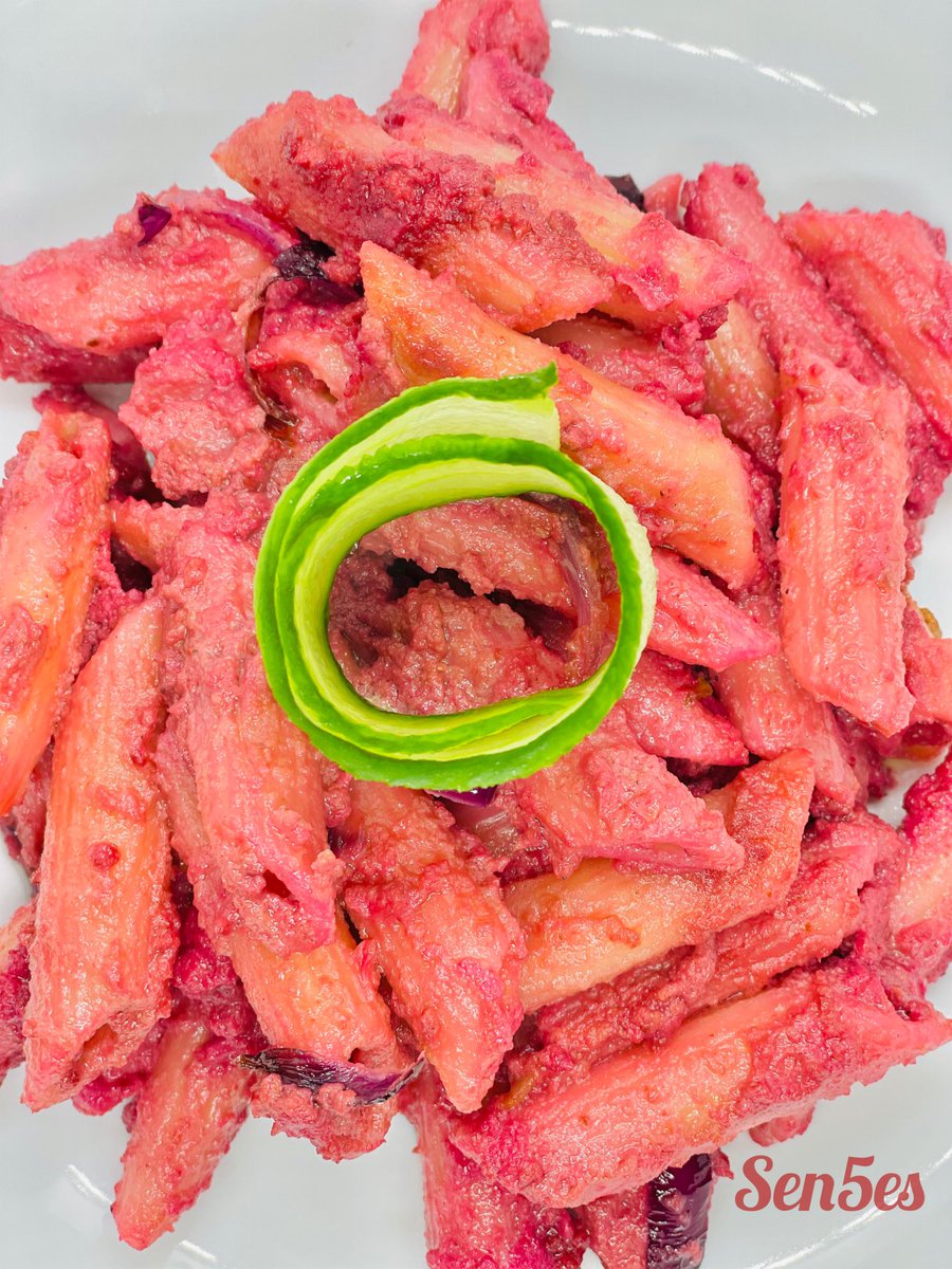 Sen5_es's tweet image. Pasta in Pink Beetroot Pesto sauce #followse5es #beetrootpasta #pinkpasta #EasyRecipes #quickrecipes @bon_ap_petito @Food4lovers @justthefoodporn @TemptingFoodNow @foodblogz @chiribaHQ @paleobyleo @foodiideas1 @casseroledecaro @bon_ap_petito @suzercooks @its_so_Italian #beetroot