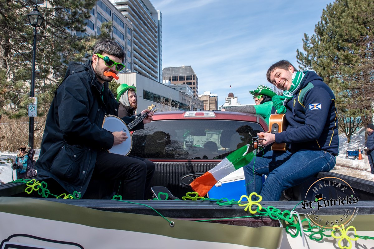 HFXStPaddysDayParade tweet media