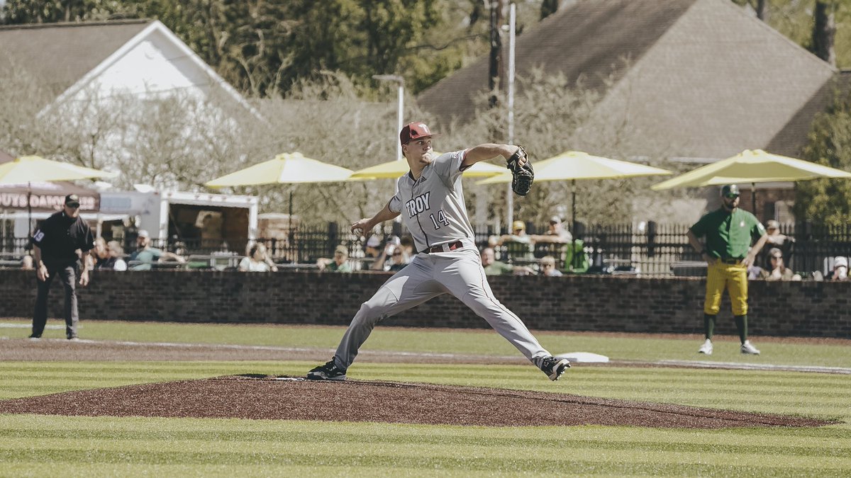 Bay Witcher's afternoon is done here in Hammond. He goes 6.0 innings, struck out three and allowed two runs.

⚔️ 2, 🦁 2

#theTROYway | #OneTROY ⚔️⚾️