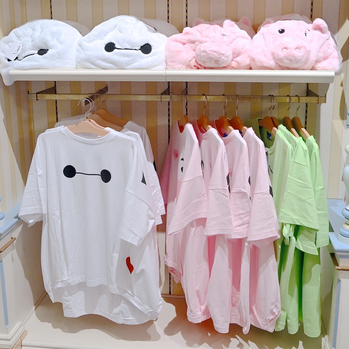 ディズニー速報 على تويتر 東京ディズニーランド 21春夏 Tシャツ パーカーお土産まとめ T Co Secgarwjfe