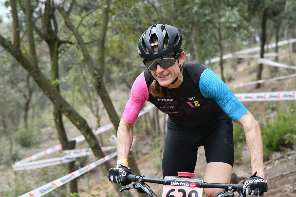 ciclismecat's tweet photo. 🚵‍♀️Cristofer Bosque i Noemí Moreno, els més ràpids a Corró d'Amunt.

🙌Guanyadors a la segona cita de #CopaCatalanaBTT, disputada en modalitat CRI.

+ info👉https://t.co/ydcPSXfpOw

#ciclismecat #BTT https://t.co/YWINGGjCRY