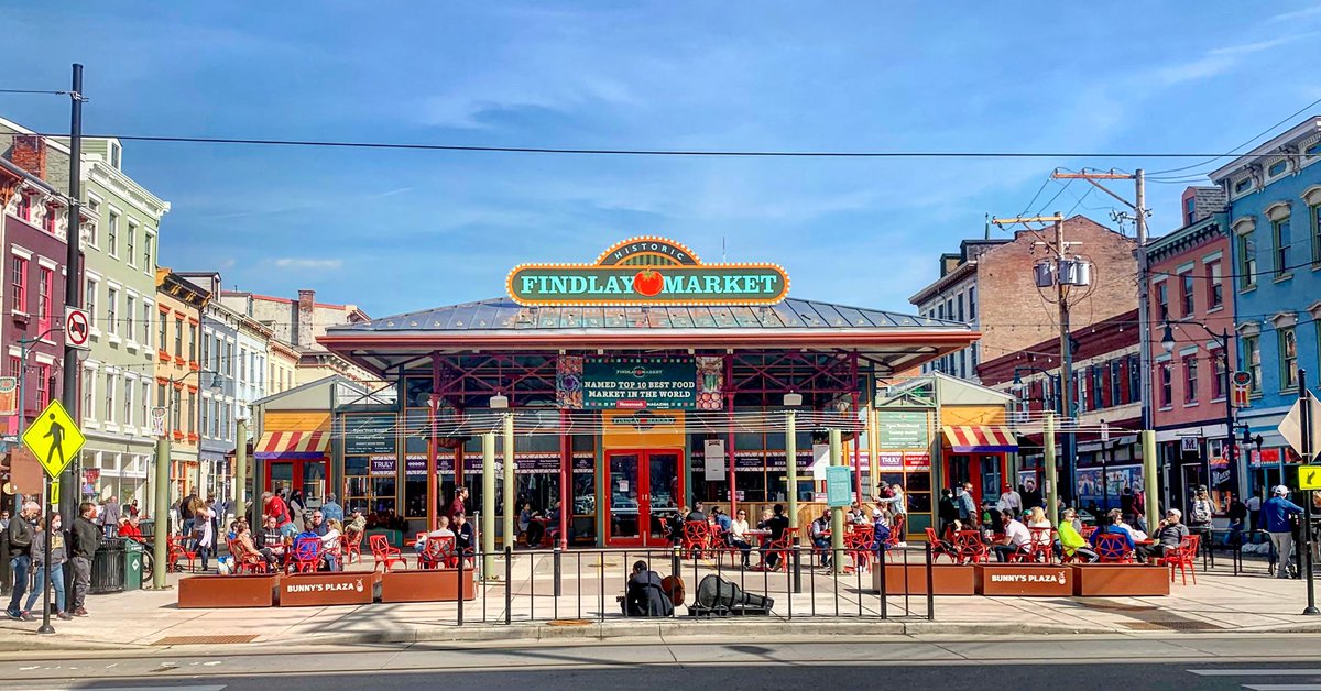 TheWallyWeldon's tweet photo. Is there a better place to spend a weekend morning in Cincinnati than Findlay Market? #CincyIsBeautiful https://t.co/MTZ1PhBWId