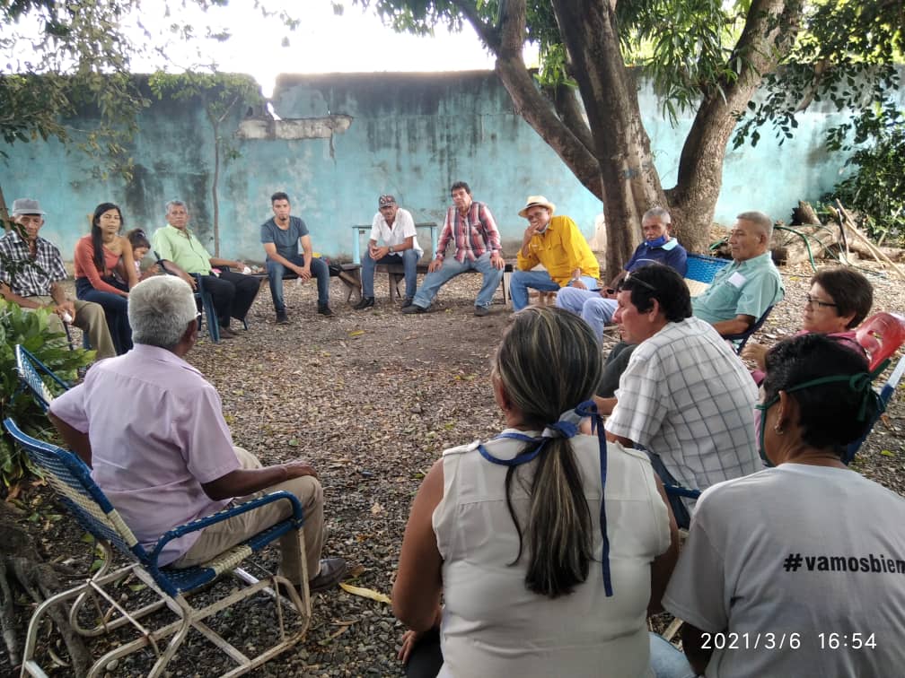 lucassegura1's tweet photo. En Portuguesa @hramosallup y @carloseprosperi cuentan con una estructura que reconoce su trabajo y esfuerzo por brindarle al país condiciones electorales que le permitan al pueblo elegir. @ADemocratica Portuguesa en movimiento con el CEM de Esteller y su líder #HoracioGonzalez. https://t.co/XrdOFNWmG8