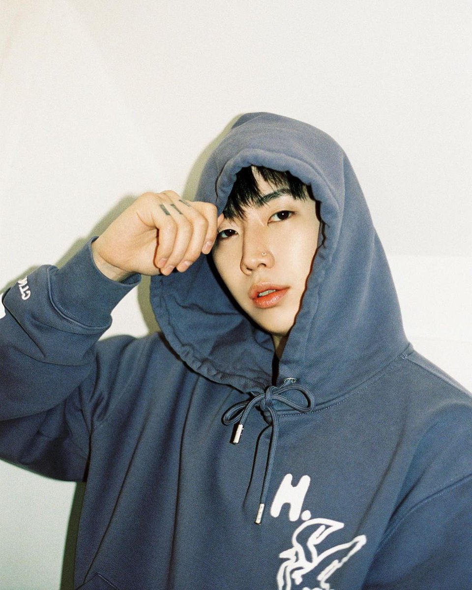 JayPark_Chile's tweet photo. POV; Ese será poleron que le robaras a tu novio https://t.co/j772k06TxG