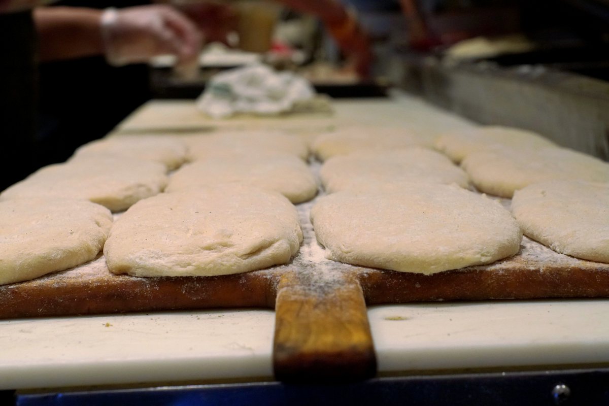 Rustica housemade panini bread ready for baking in the oven!
.
.
.
#2021 #supportlocal #miami #miamibeach #pizza #pizzarustica #food #lunch #instafood #foodie #dinner #instagood #photooftheday #foodphotography #pizzatime