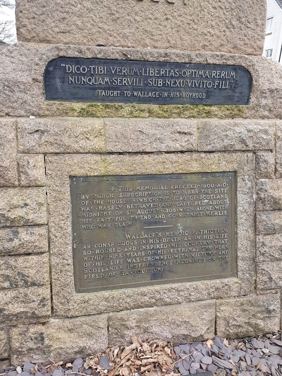 Out and about clocking up some steps for the <a href="/Cleveden_PE/">Cleveden PE</a> staff walking challenge and soaking up some local History #Wallacewell #ScottishHistory