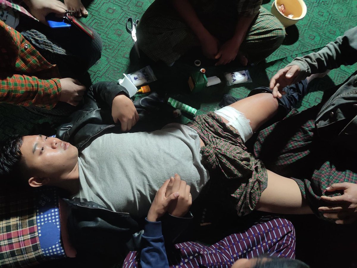 PaingPhyoeThu9's tweet photo. The Terrorist keep attacking the civilians even late at night. 
#HteeLinn 
#WhatsHappeningInMyanmar https://t.co/XIlHfffeMq