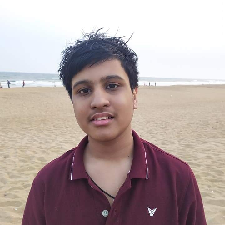 GamerAadarsh's tweet photo. Me at the beach https://t.co/ZlGAcPgKWd
