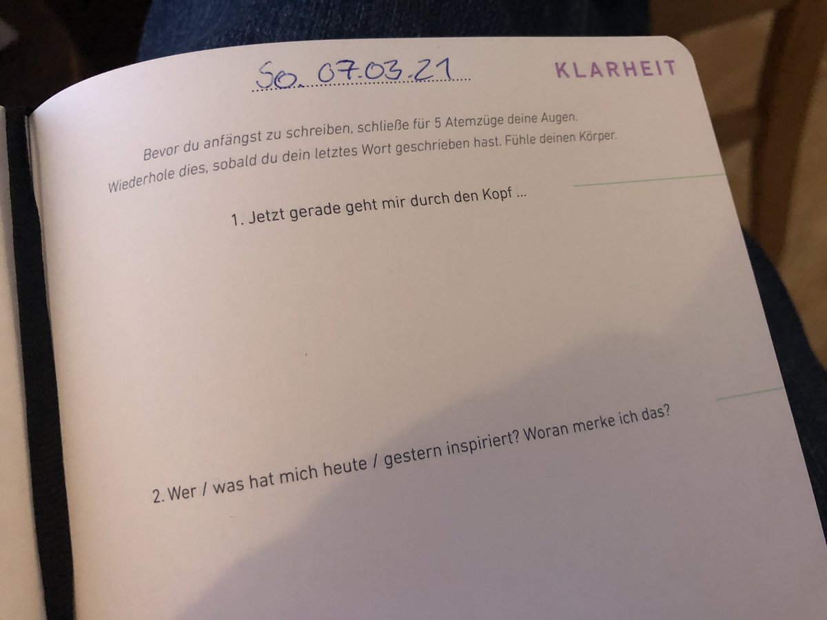 Und noch ein neues Corona Hobby - immerhin schon Woche 4 - mal sehen wohin mich das führt #journaling #selfreflection #Mindfulness halloklarheit.de