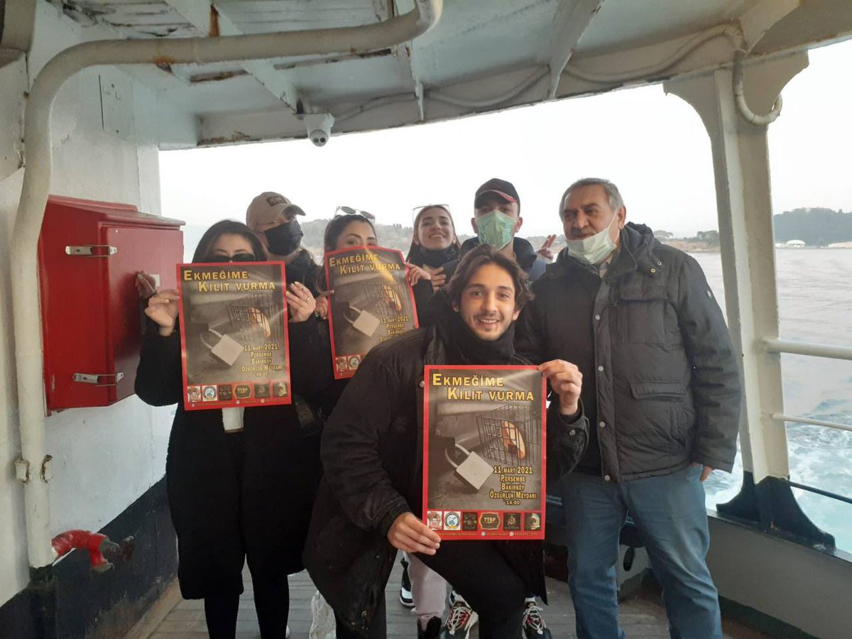 #EsnafDertli “Bu virüs sadece kafelerde ,üniversitelerde, küçük esnaf dükkânlarında, tekel bayiilerinde cirit atıyor galiba..”