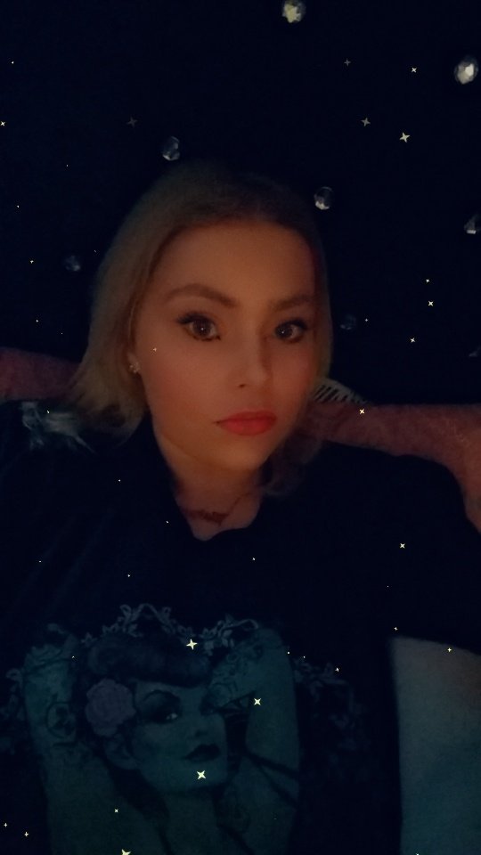 LozaIsabella's tweet photo. Time to chillax 😁😁😁 https://t.co/W8k2rNj34L
